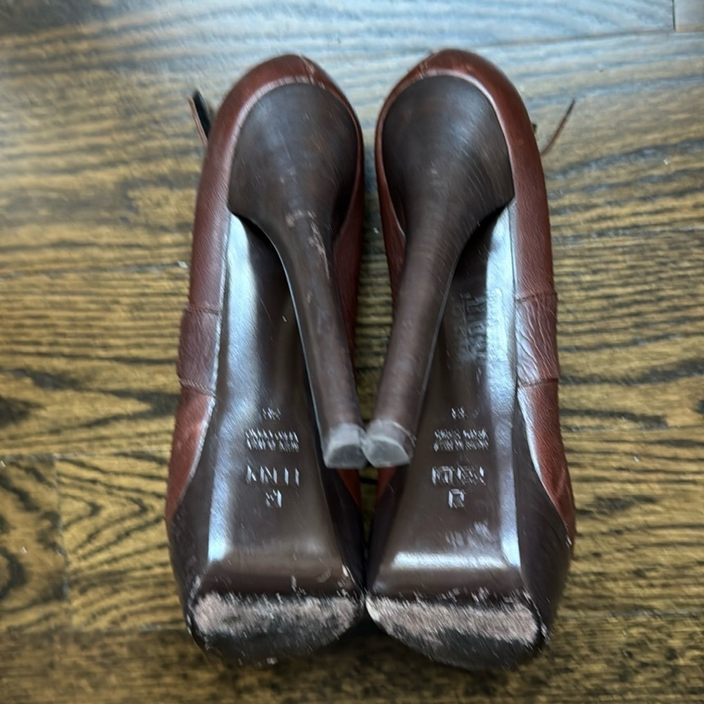 🔵 FENDI DECOLLETE VACCHETTA LUX MARRONE MEDIO PLATFORM HEELS SIZE 38 (7.5) - Picture 3 of 8